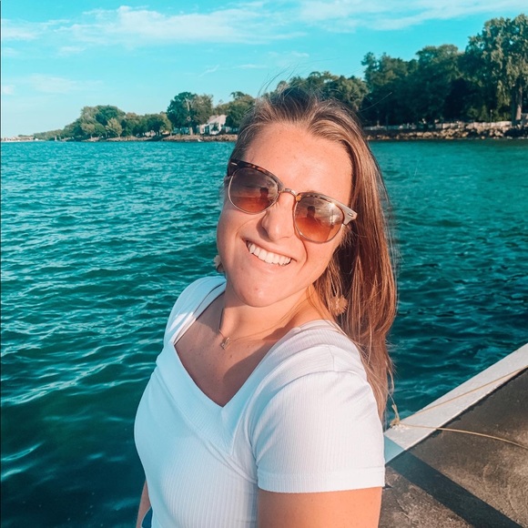 Meet your Posher, Morgan - Picture 1 of 1